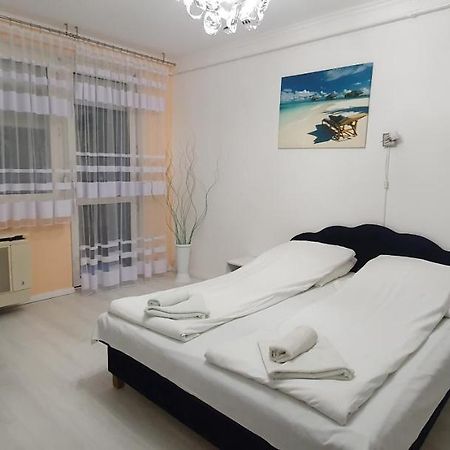 Anna Apartman Szeged Ngoại thất bức ảnh